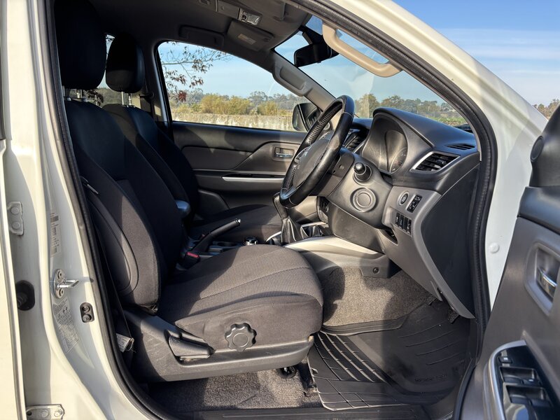 Used Mitsubishi L200 2017 for sale - 76375793: Photo 5