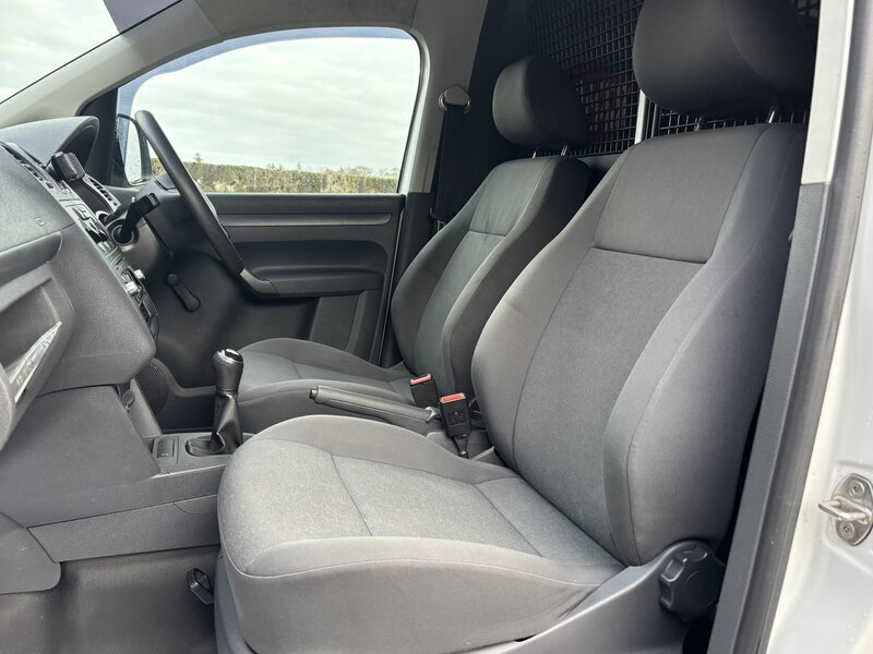 Used Volkswagen Caddy 2015 for sale - 76595678: Photo 19