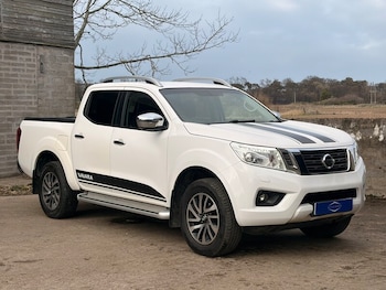 Used Nissan Navara 2016 for sale - 78059405: Photo