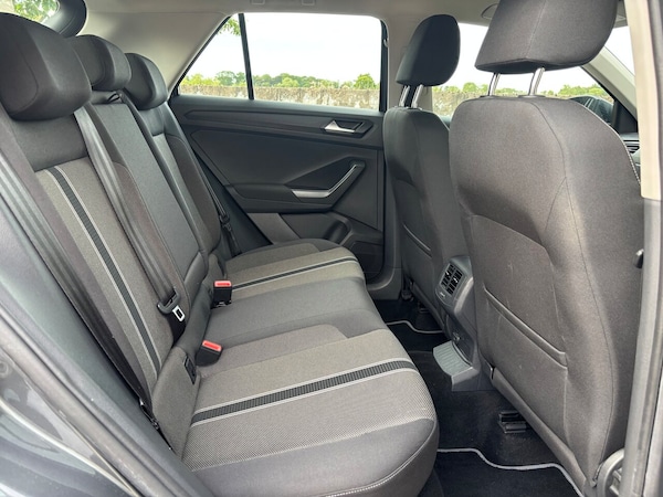 Used Volkswagen T-Roc 2018 for sale - 75293166: Photo 25