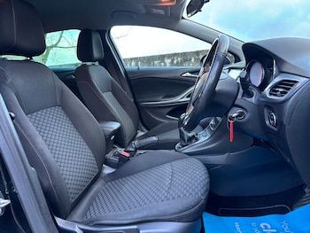 Used Vauxhall Astra 2018 for sale - 77013923: Photo