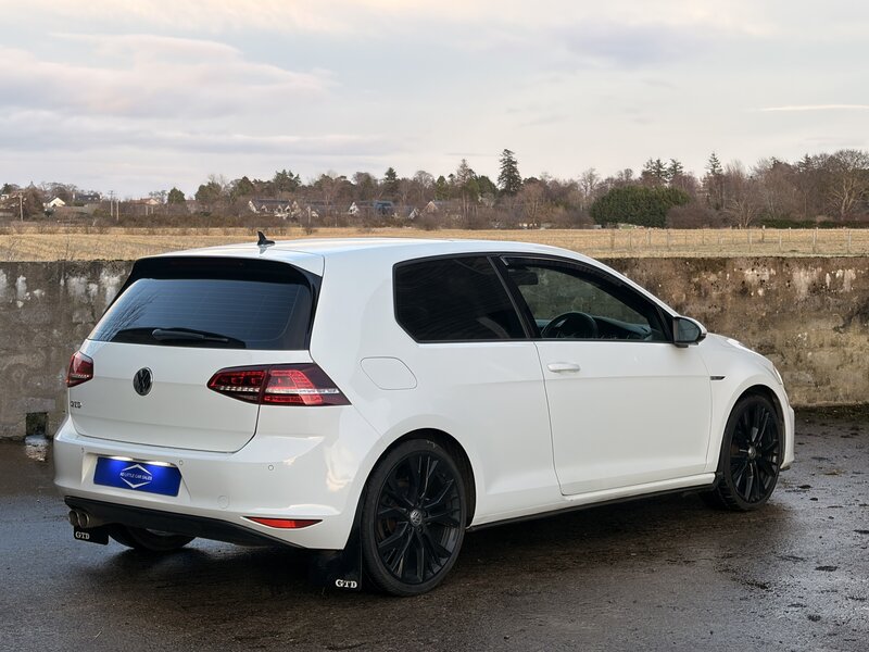 Used Volkswagen Golf 2016 for sale - 77638213: Photo 11