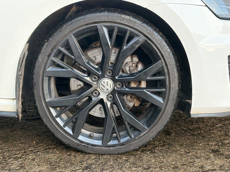 Used Volkswagen Golf 2016 for sale - 77638213: Photo 20