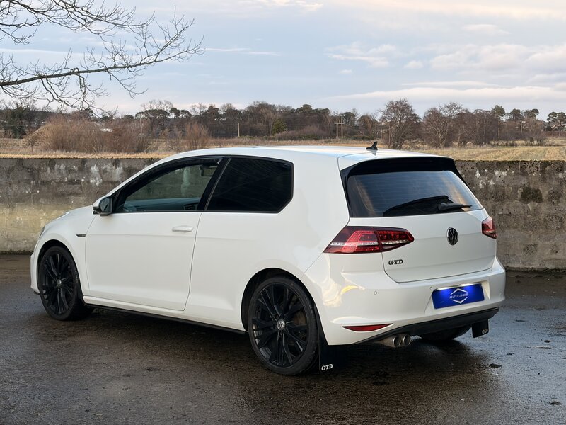 Used Volkswagen Golf 2016 for sale - 77638213: Photo 22