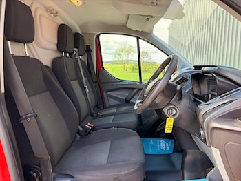 Used Ford Transit Custom 2017 for sale - 78536644: Photo