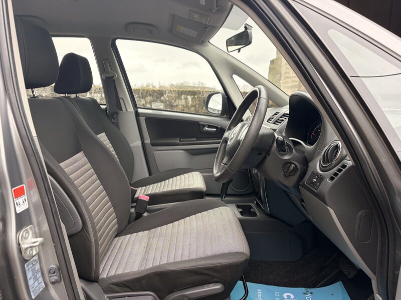 Used Suzuki SX4 2010 for sale - 78061702: Photo 5