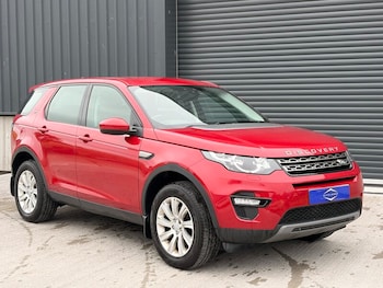 Used Land Rover Discovery Sport 2015 for sale - 79108590: Photo