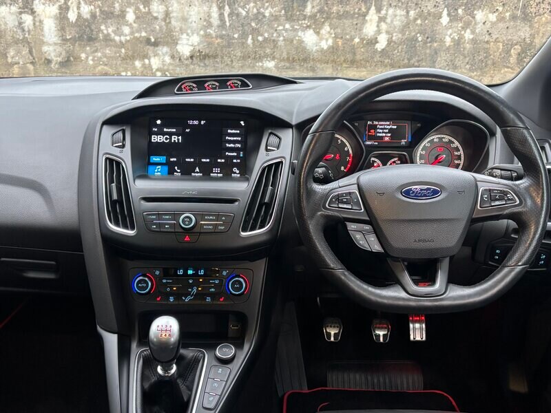 Used Ford Focus for sale - 76934339: Photo 6