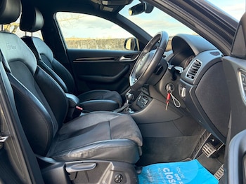 Used Audi Q3 2017 for sale - 77786310: Photo