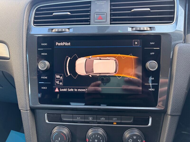 Used Volkswagen Golf 2018 for sale - 78059404: Photo 12