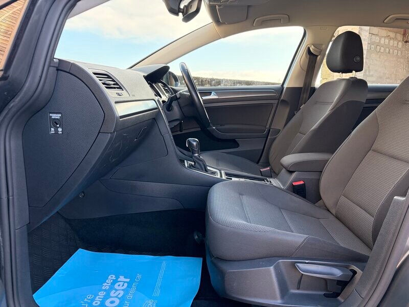 Used Volkswagen Golf 2018 for sale - 78059404: Photo 19