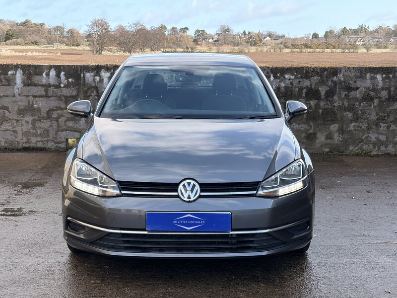 Used Volkswagen Golf 2018 for sale - 78059404: Photo 2