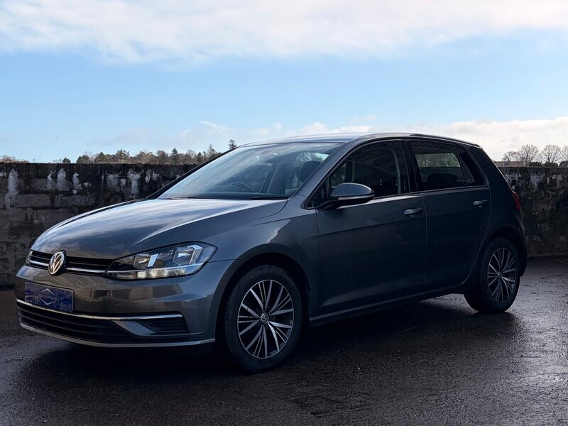 Used Volkswagen Golf 2018 for sale - 78059404: Photo 23