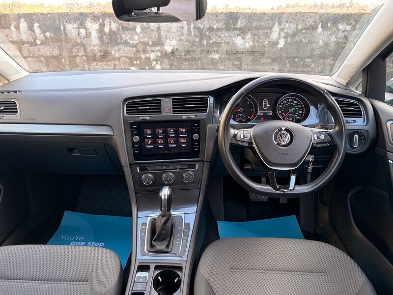 Used Volkswagen Golf 2018 for sale - 78059404: Photo 8