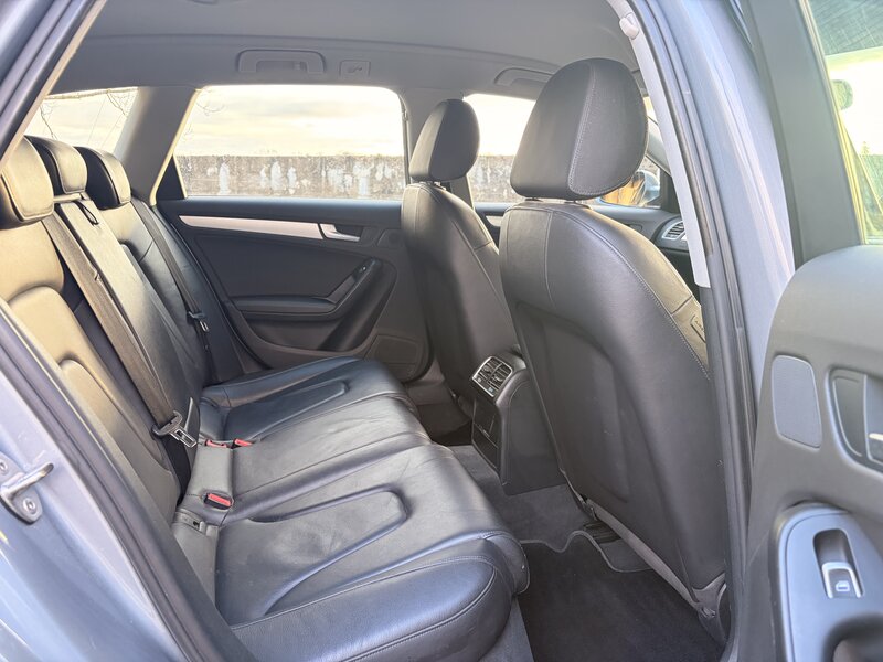 Used Audi A4 2015 for sale - 78172772: Photo 11