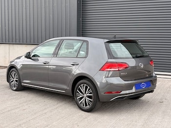 Used Volkswagen Golf 2018 for sale - 78650466: Photo
