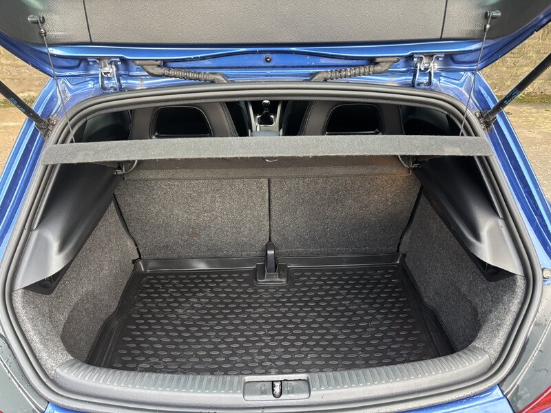 Used Volkswagen Scirocco 2016 for sale - 77552511: Photo 14