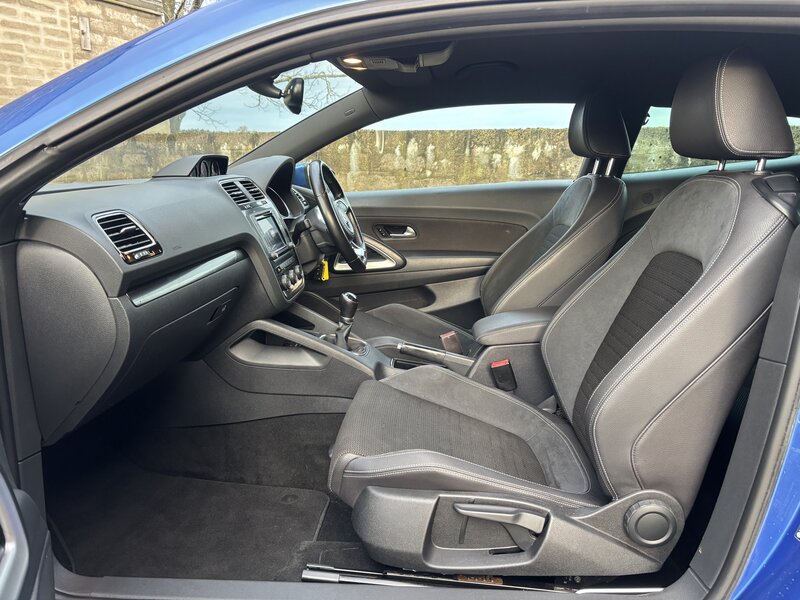 Used Volkswagen Scirocco 2016 for sale - 77552511: Photo 24