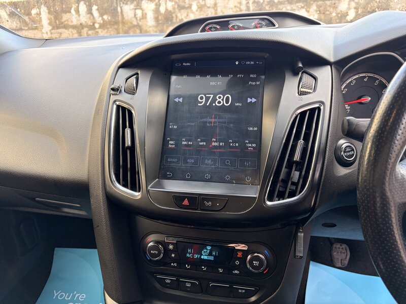 Used Ford Focus 2013 for sale - 78059403: Photo 4