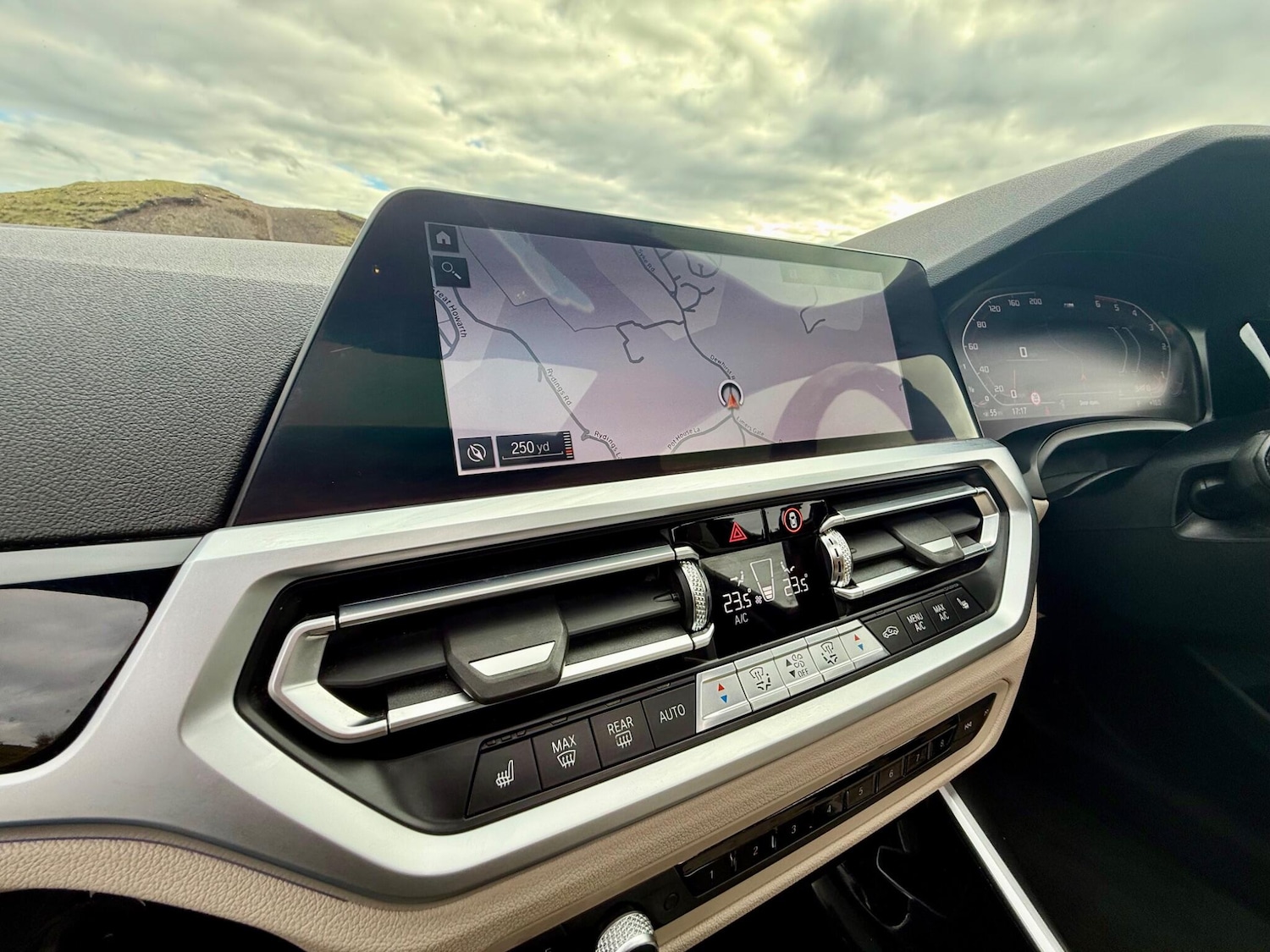 Used BMW 3 Series 2019 for sale - 78085705: Photo 40