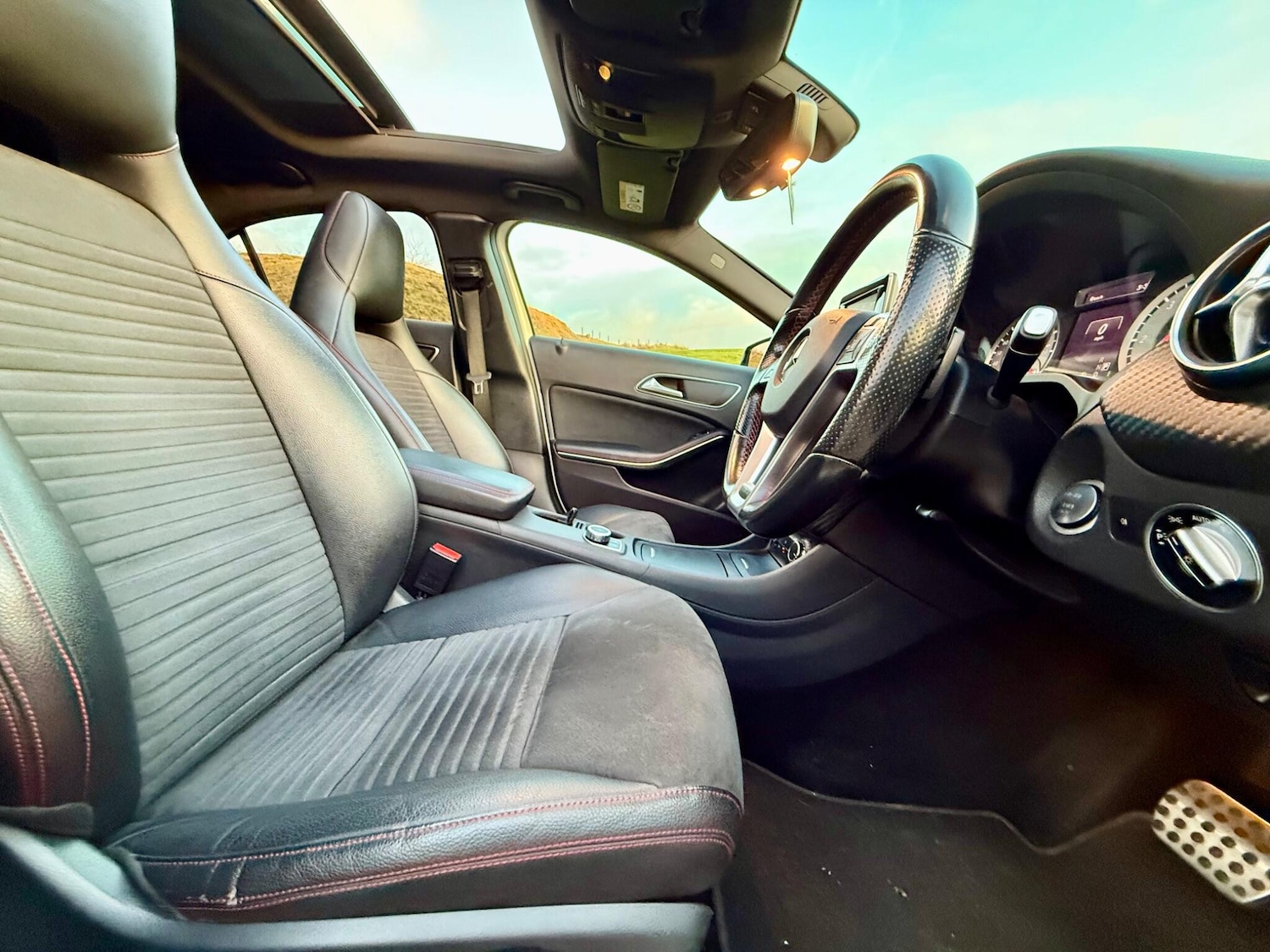 Used Mercedes-Benz A-Class 2015 for sale - 76953598: Photo 28