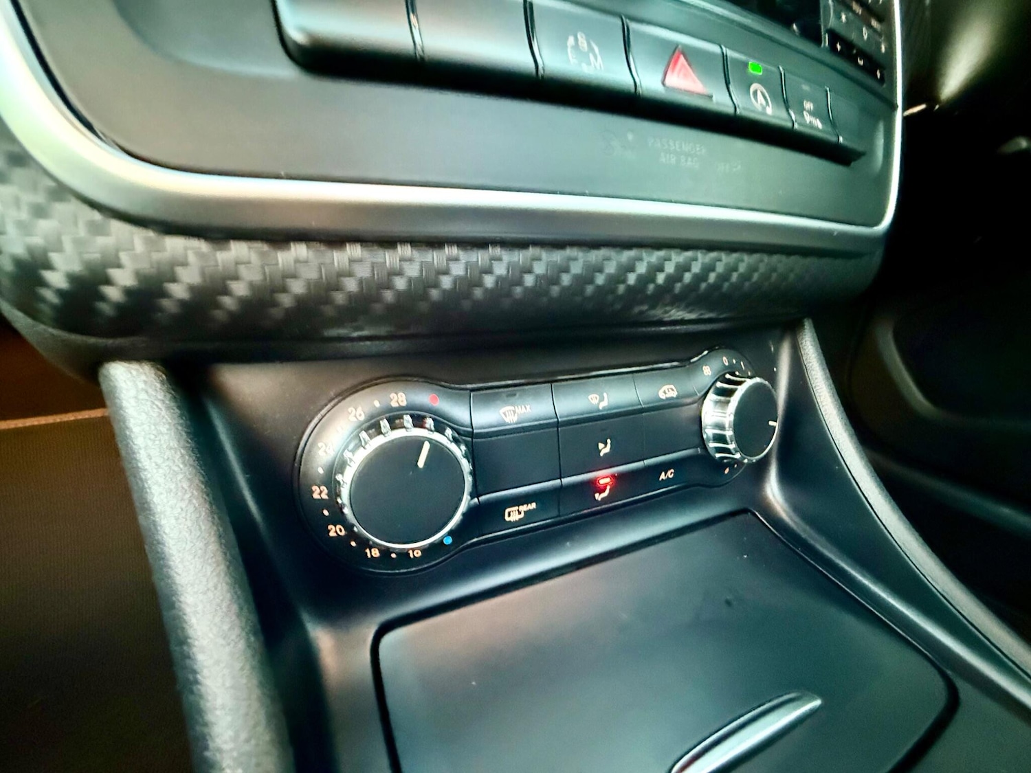 Used Mercedes-Benz A-Class 2015 for sale - 76953598: Photo 35