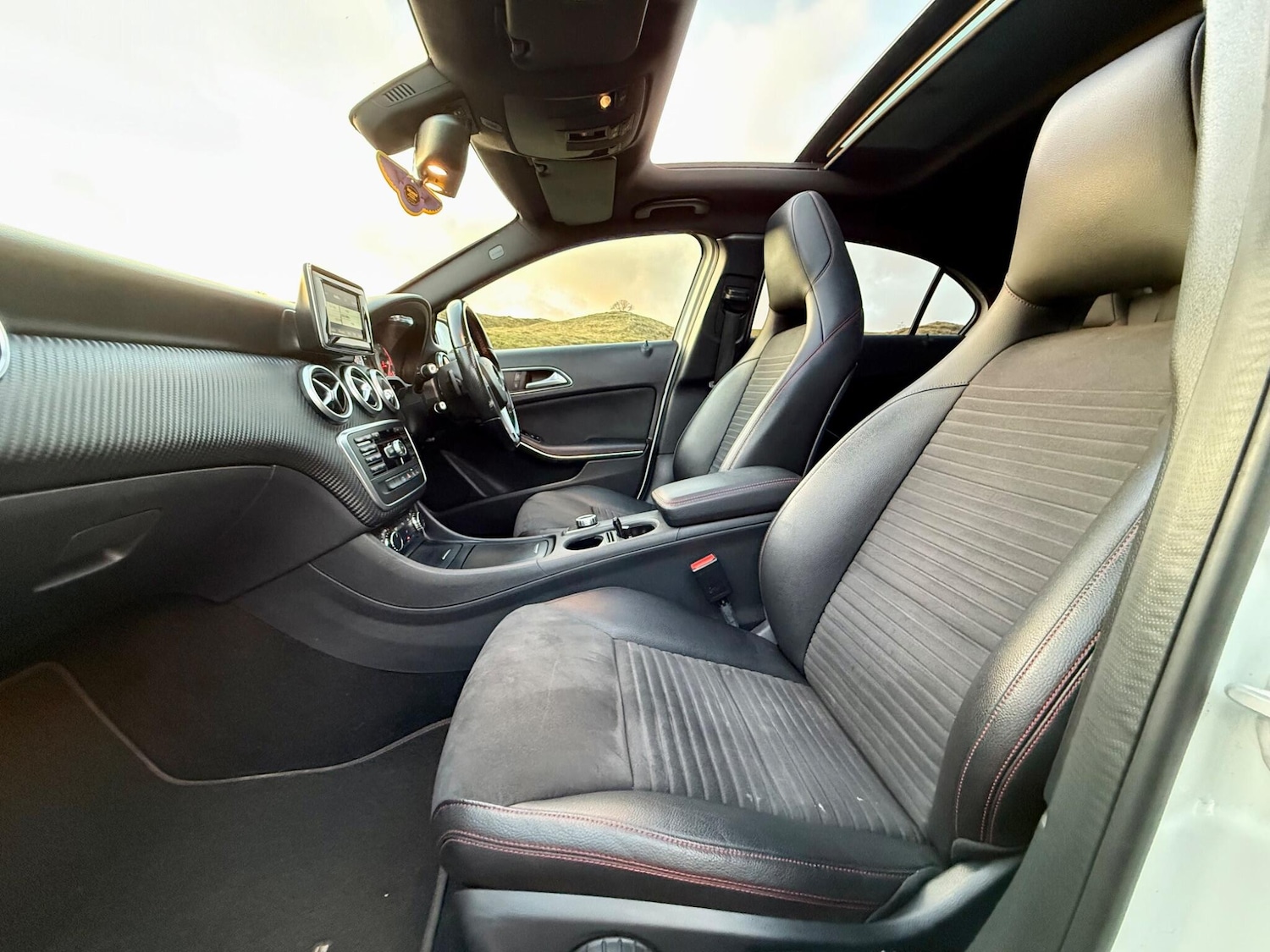 Used Mercedes-Benz A-Class 2015 for sale - 76953598: Photo 36