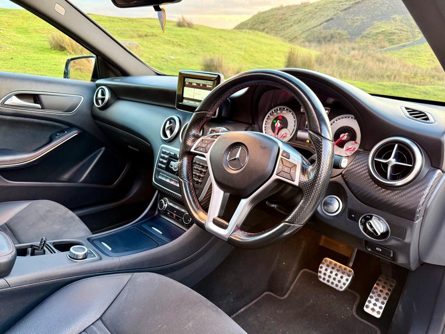 Used Mercedes-Benz A-Class 2015 for sale - 76953598: Photo 6