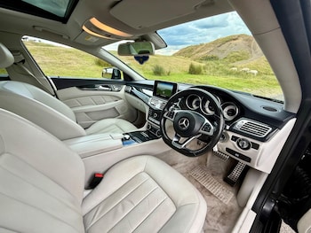 Used Mercedes-Benz CLS 2015 for sale - 75589744: Photo
