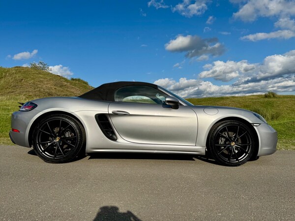 Used Porsche 718 Boxster 2018 for sale - 75577452: Photo 27