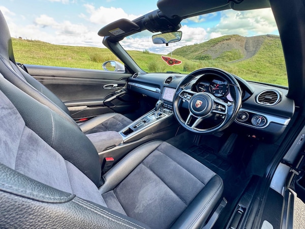 Used Porsche 718 Boxster 2018 for sale - 75577452: Photo 53