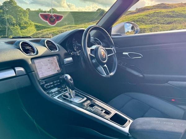 Used Porsche 718 Boxster 2018 for sale - 75577452: Photo 6