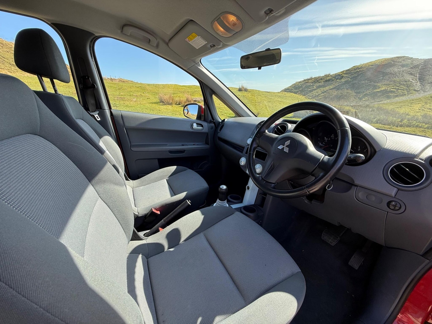 Used Mitsubishi Colt 2007 for sale - 77957757: Photo 2