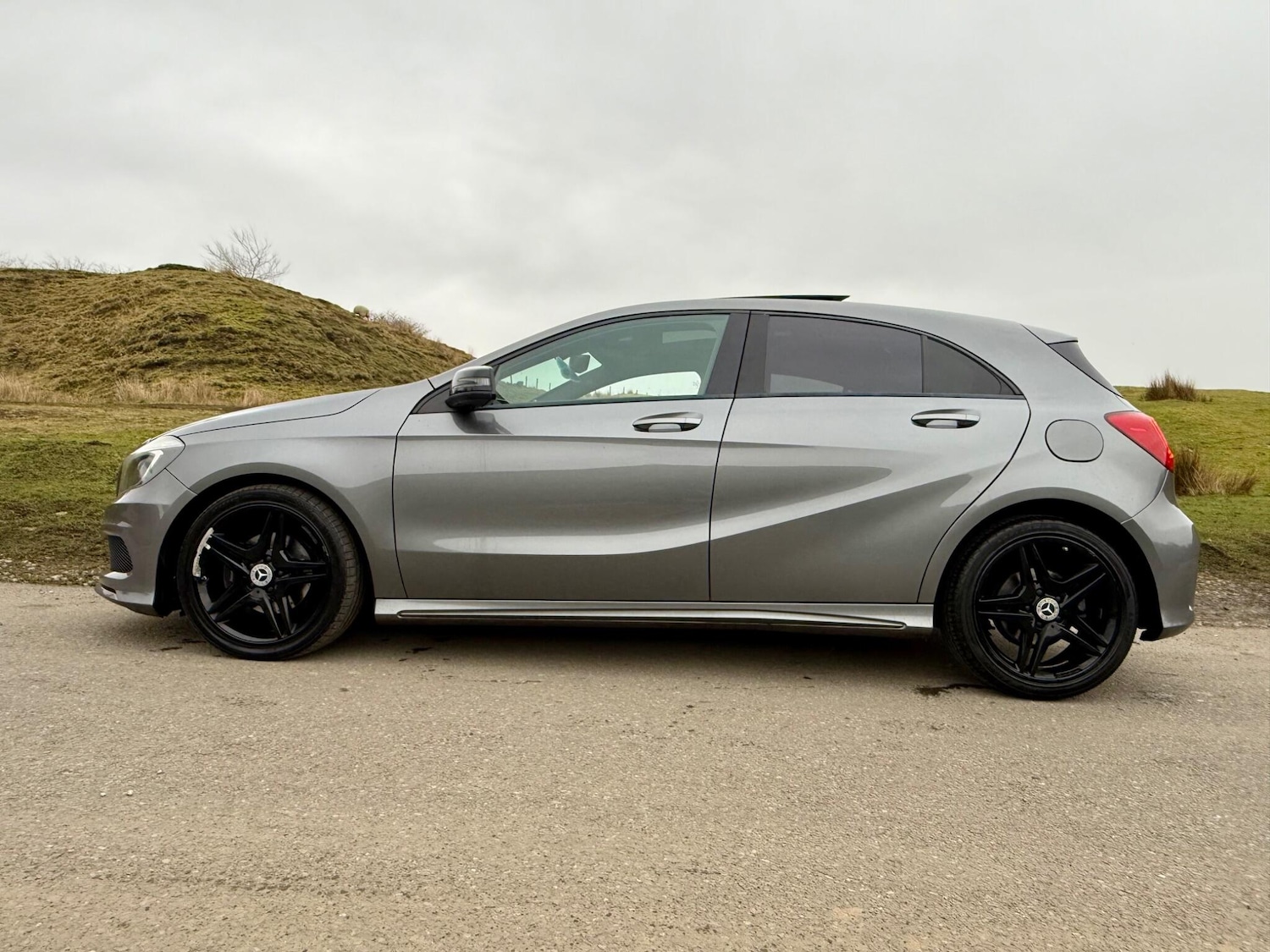 Used Mercedes-Benz A-Class 2015 for sale - 77598175: Photo 20