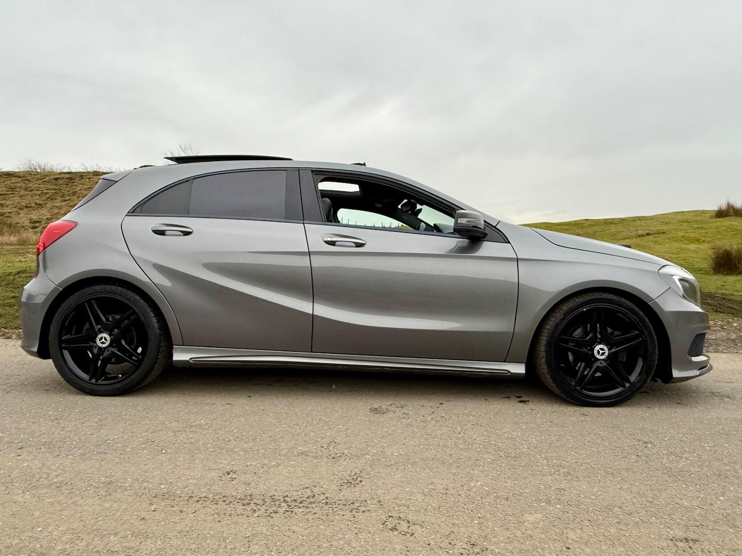 Used Mercedes-Benz A-Class 2015 for sale - 77598175: Photo 27