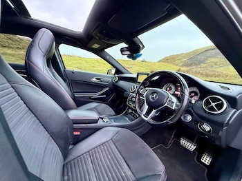 Used Mercedes-Benz A-Class 2015 for sale - 77598175: Photo