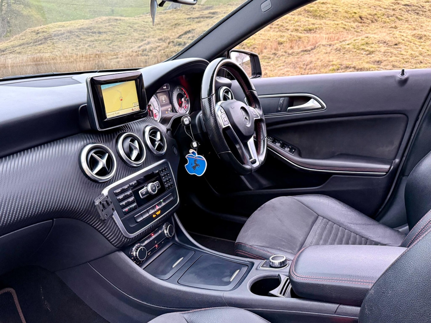 Used Mercedes-Benz A-Class 2015 for sale - 77598175: Photo 35