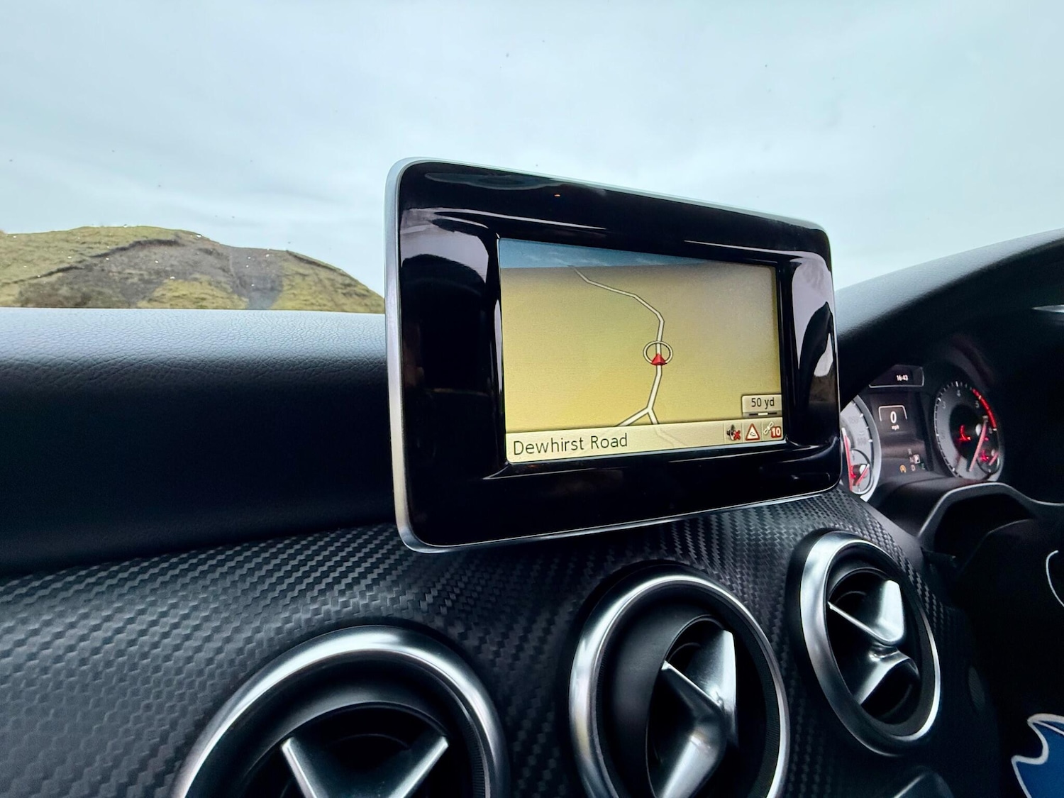 Used Mercedes-Benz A-Class 2015 for sale - 77598175: Photo 38