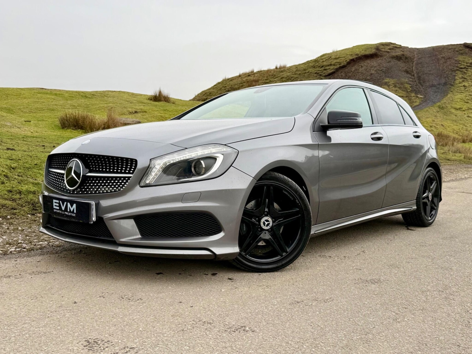 Used Mercedes-Benz A-Class 2015 for sale - 77598175: Photo 4