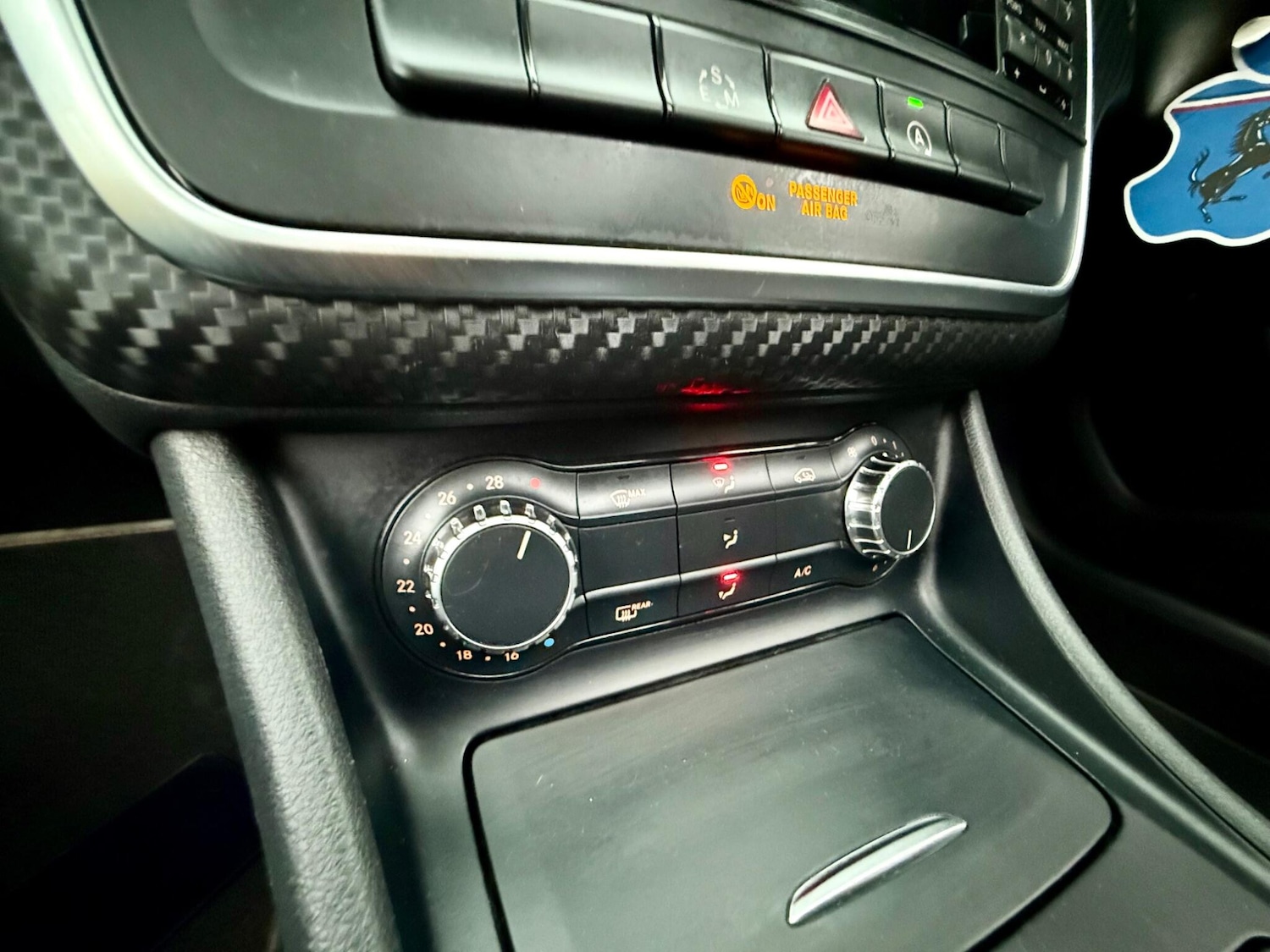 Used Mercedes-Benz A-Class 2015 for sale - 77598175: Photo 40