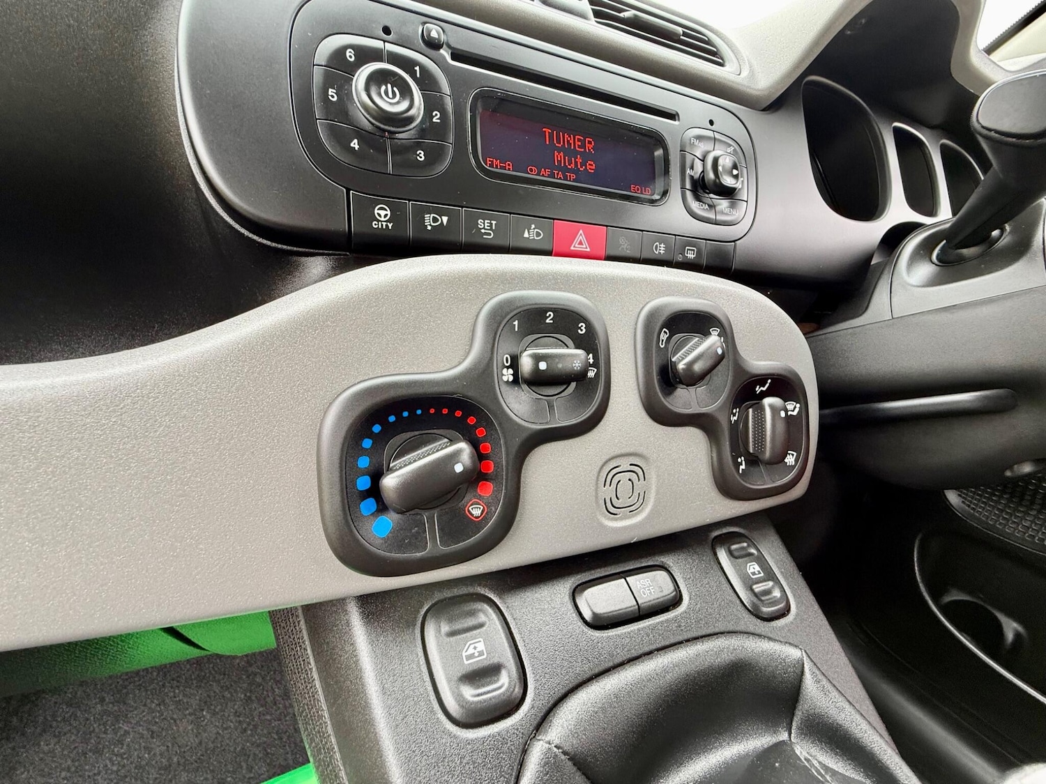 Used Fiat Panda 2015 for sale - 76020710: Photo 39