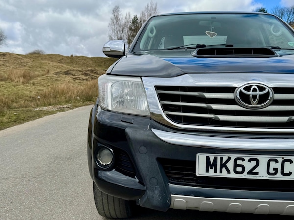 Used Toyota Hilux 2012 for sale - 75577389: Photo 11