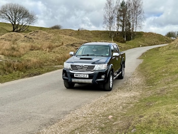 Used Toyota Hilux 2012 for sale - 75577389: Photo