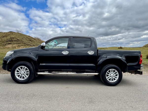Used Toyota Hilux 2012 for sale - 75577389: Photo 5