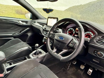 Used Ford Focus 2019 for sale - 76850517: Photo