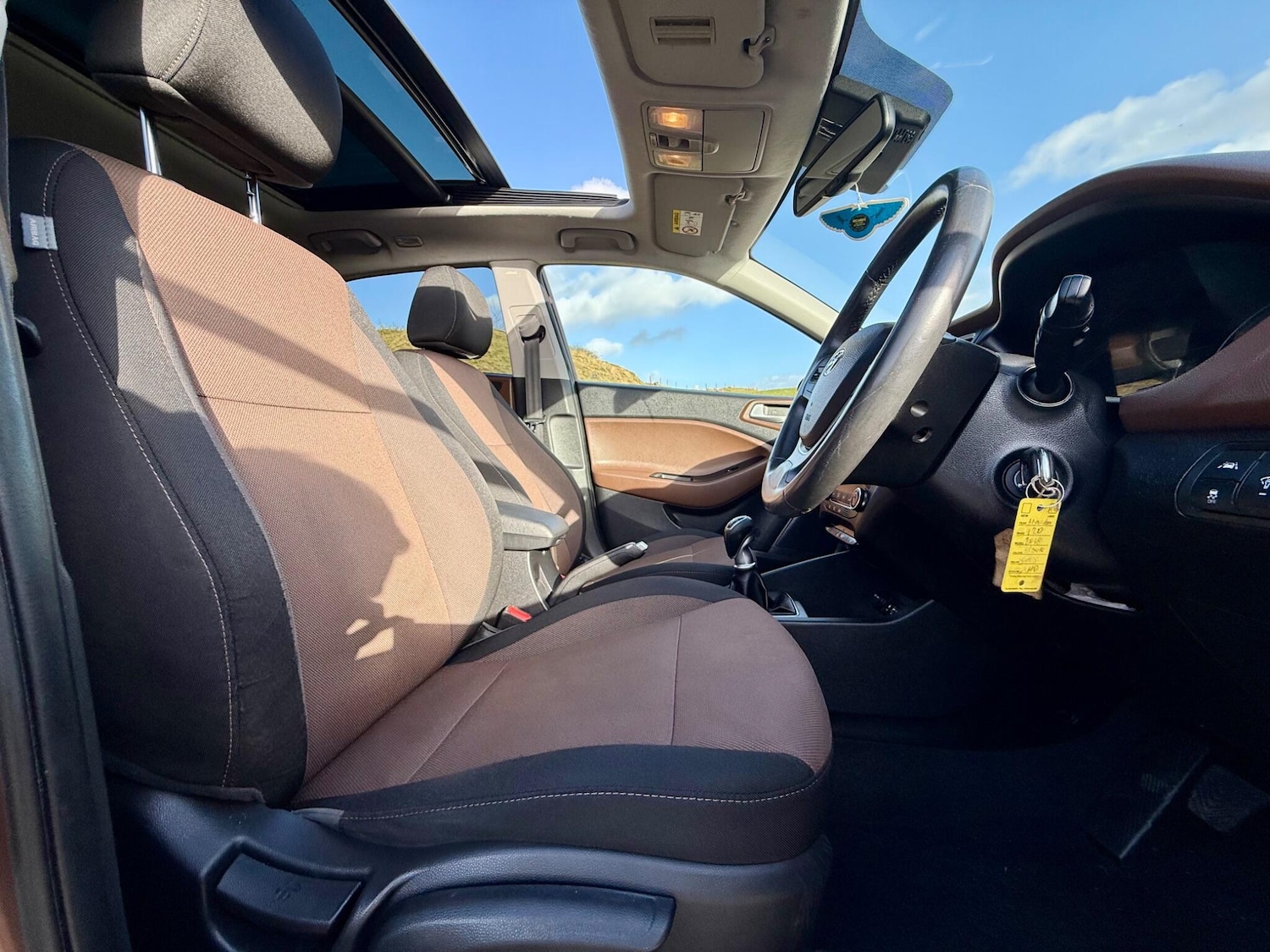 Used Hyundai i20 2015 for sale - 78048181: Photo 32