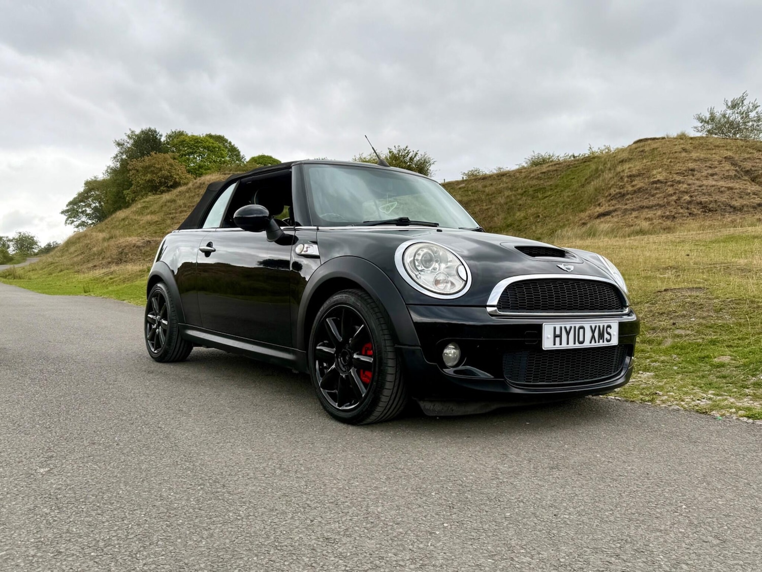 Used MINI Convertible 2010 for sale - 76473683: Photo 33