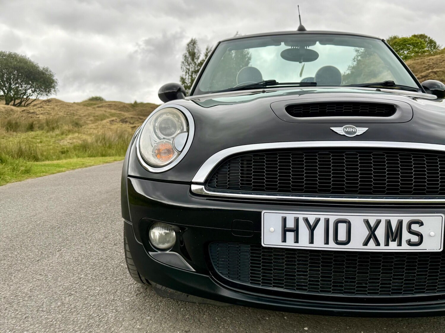 Used MINI Convertible 2010 for sale - 76473683: Photo 8