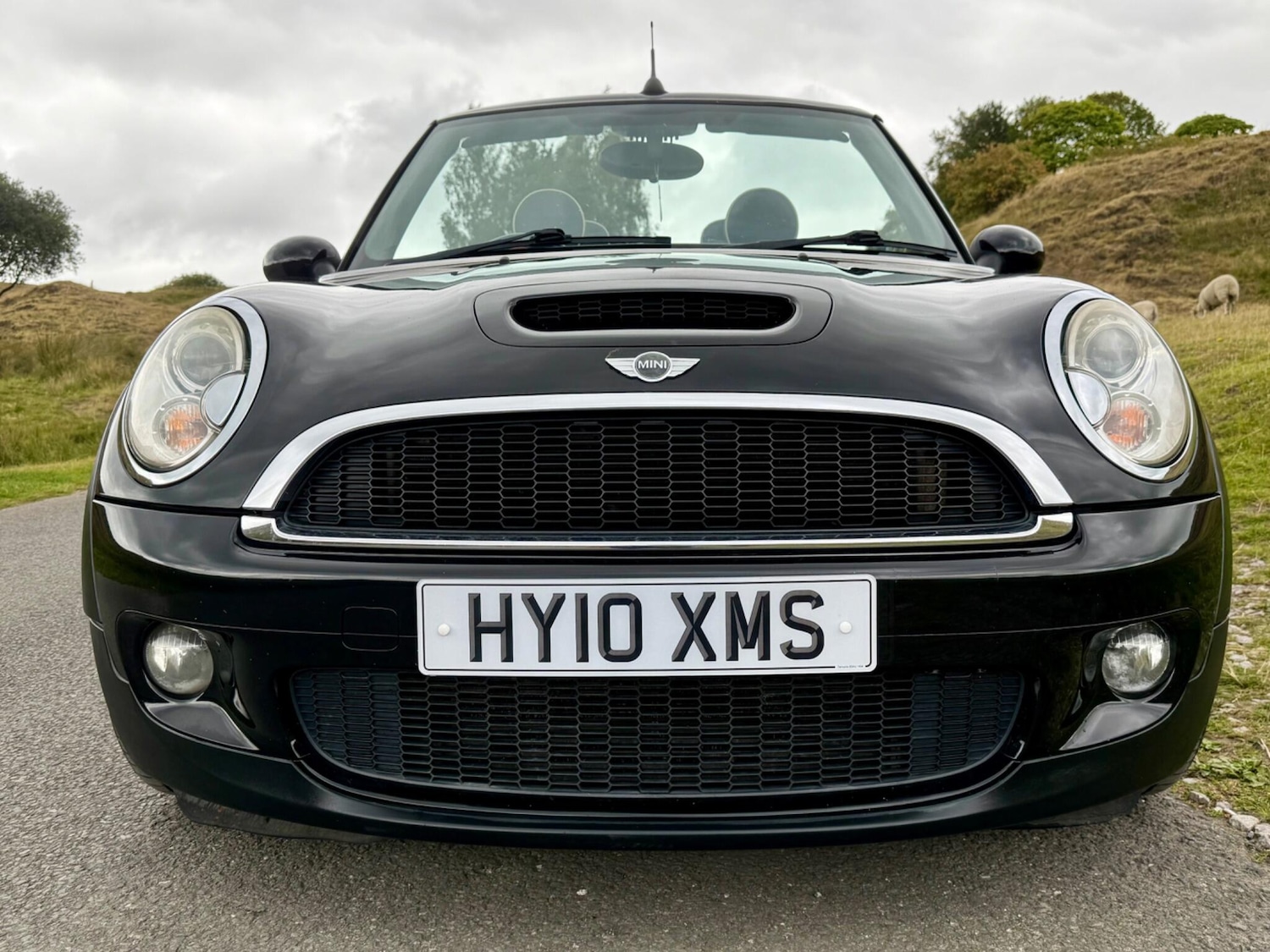 Used MINI Convertible 2010 for sale - 76473683: Photo 9