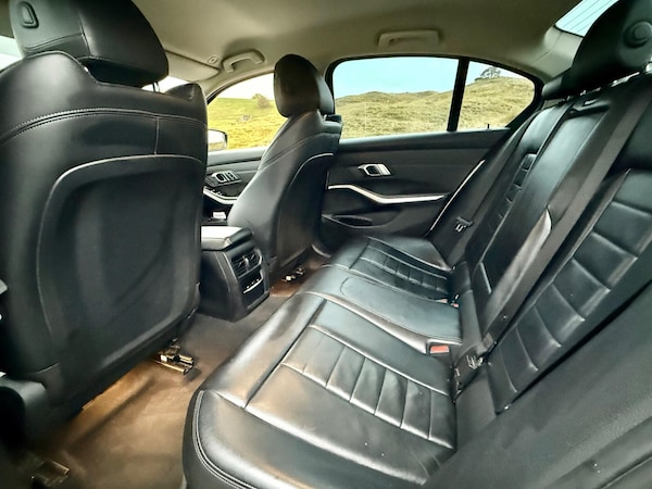 Used BMW 3 Series 2019 for sale - 76247538: Photo 32